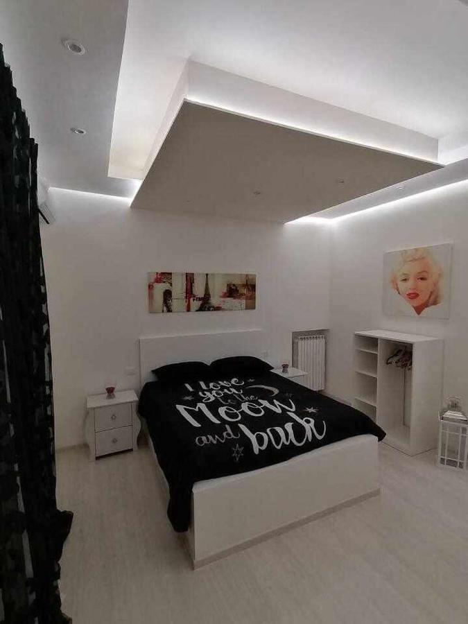 Maison Rinaldi Srl Bari Kamer foto
