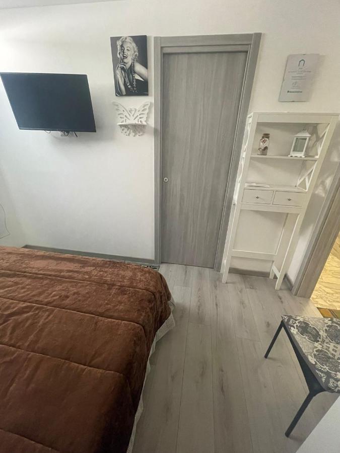 Maison Rinaldi Srl Bari Buitenkant foto