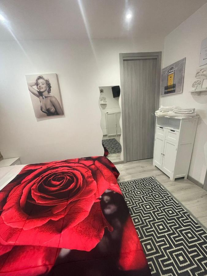Maison Rinaldi Srl Bari Buitenkant foto