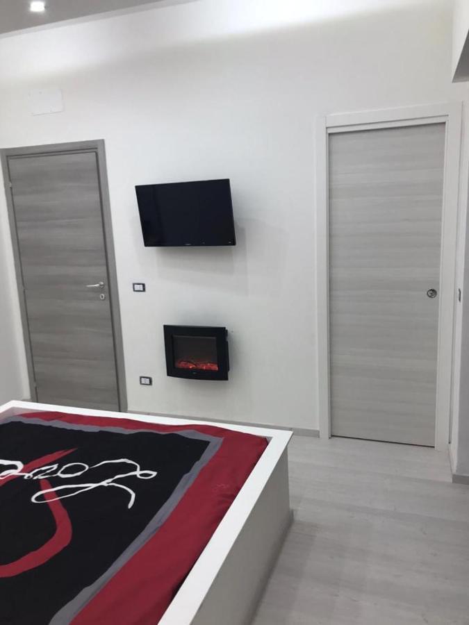Maison Rinaldi Srl Bari Buitenkant foto